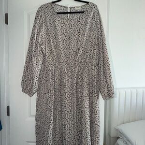 Chic Long Sleeve Floral Dress